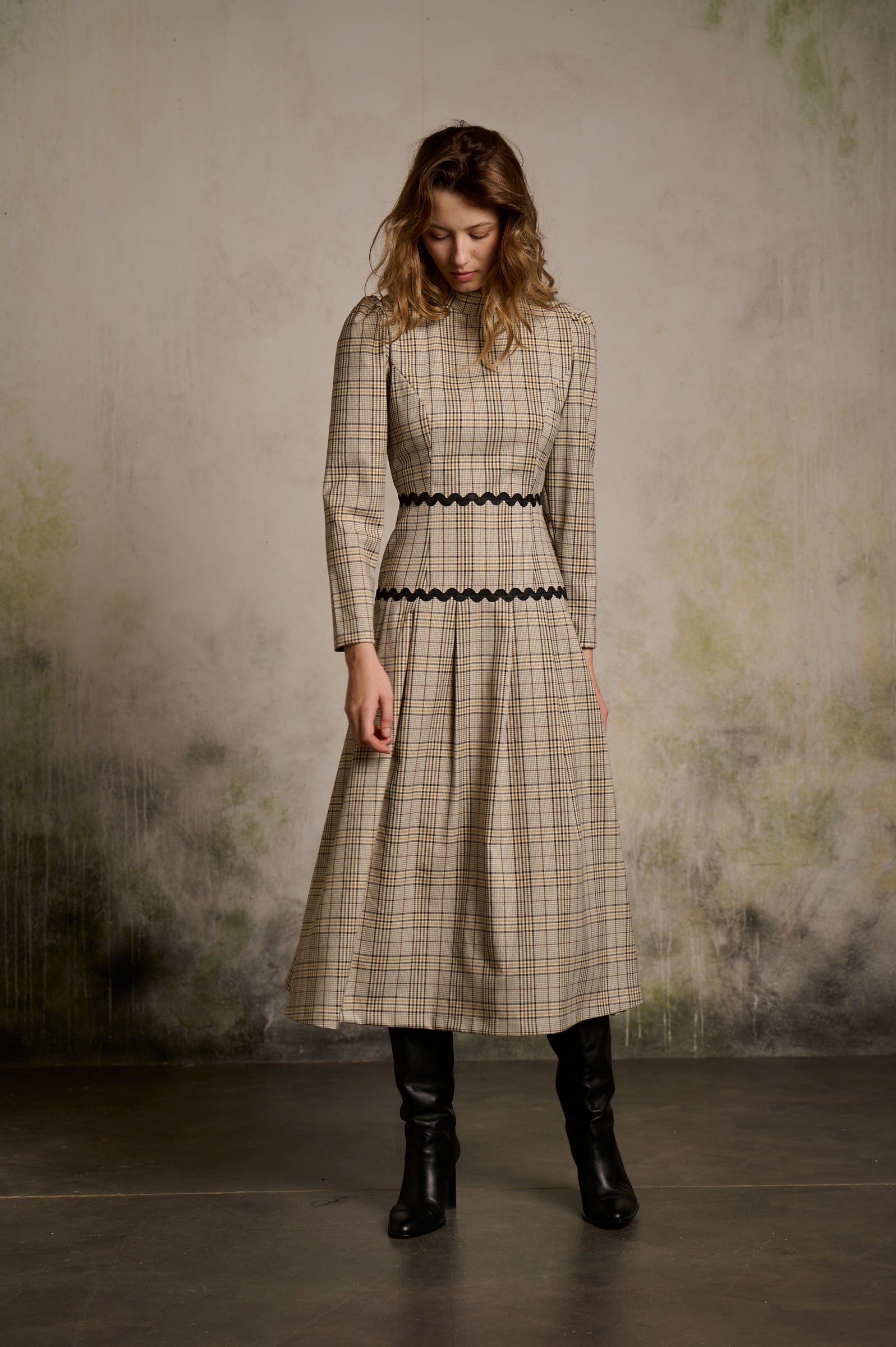 Vestido Dulcinea beige/marrón