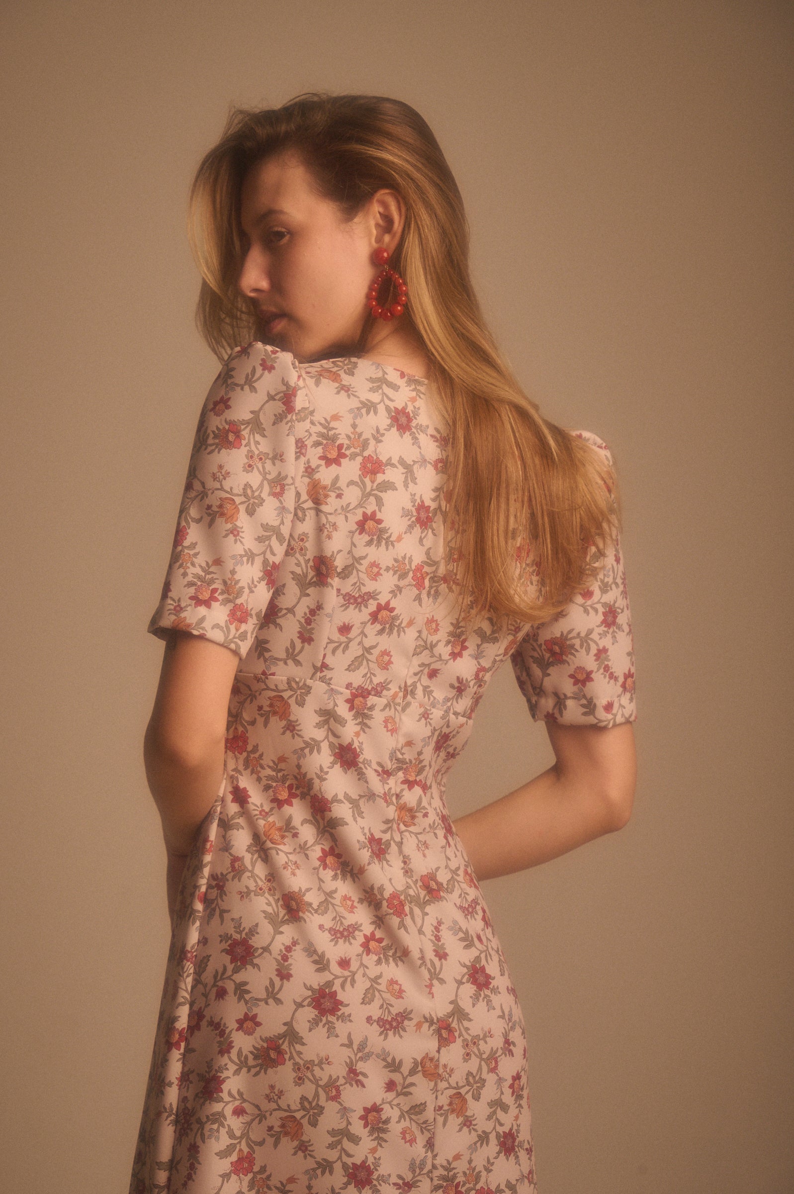 Vestido Tania beige