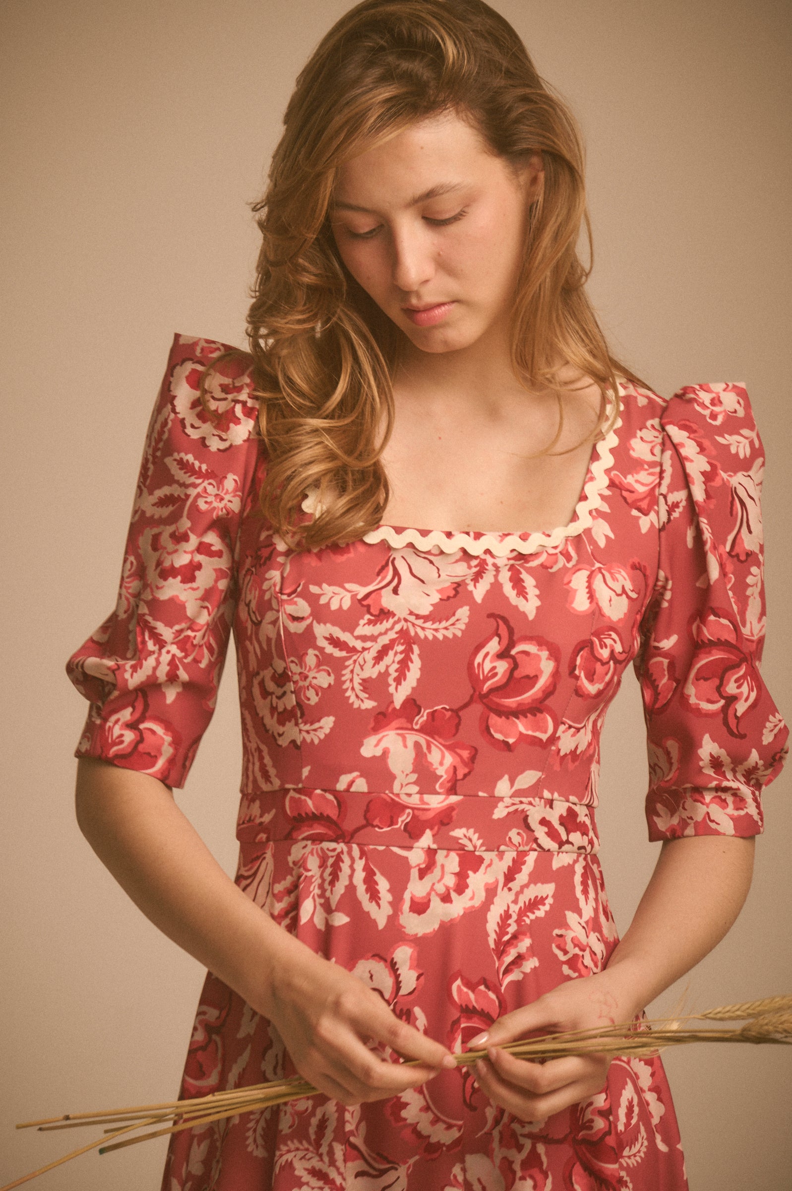 Vestido Azucena floral rosa