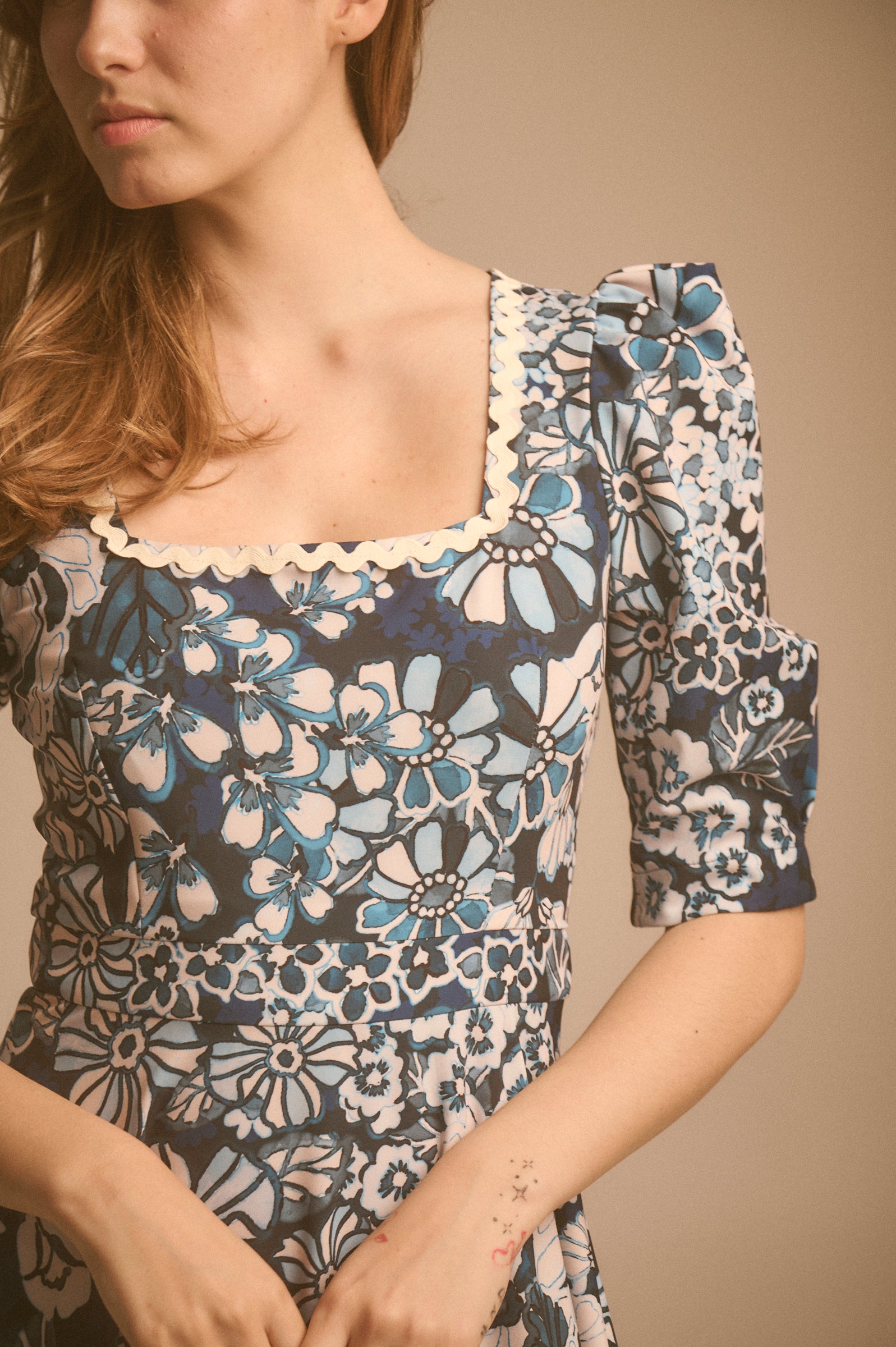Vestido Azucena floral azul